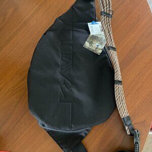 NWT Black Kavu Bag